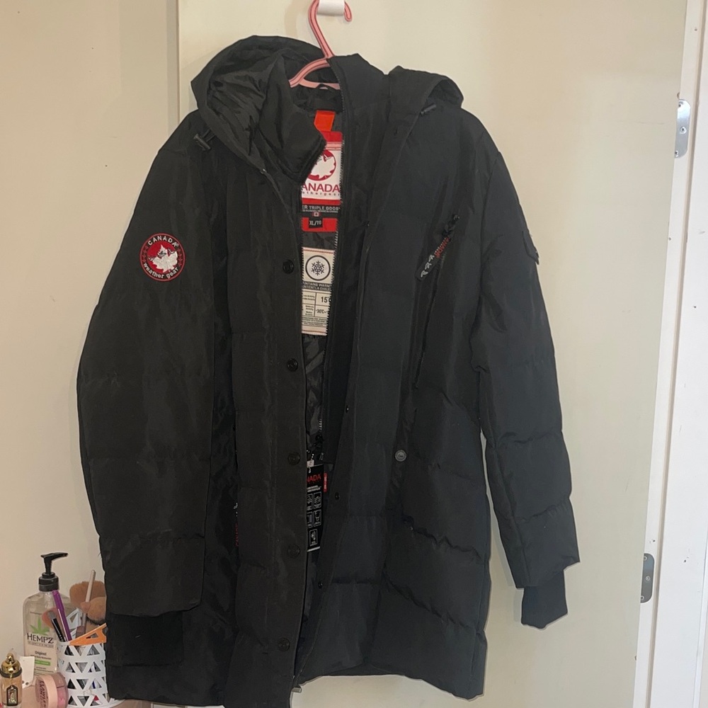 NWT GOOSE DOWN Black Hooded Winter Jacket